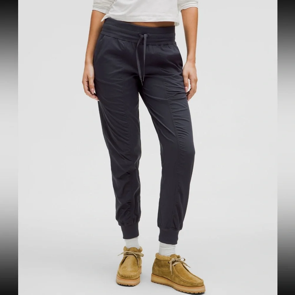 lululemon dance studio jogger - Picture 6 of 13